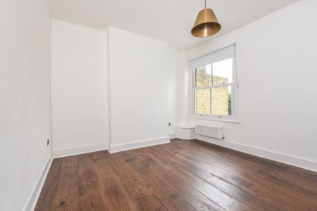 4 bedroom terraced house to rent - Photo 4