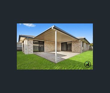 PERFECTLY SITUATED HOME IN ROTHWELL - Photo 5