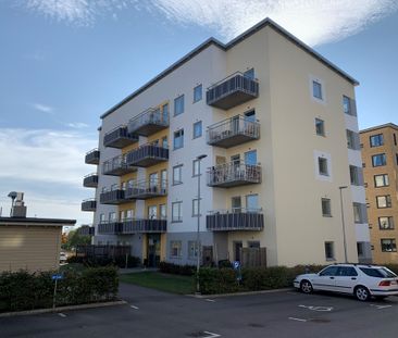 Färingsögatan 8 - Photo 2