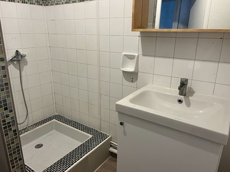 Location Appartement 2 pièces 45m² - Photo 5