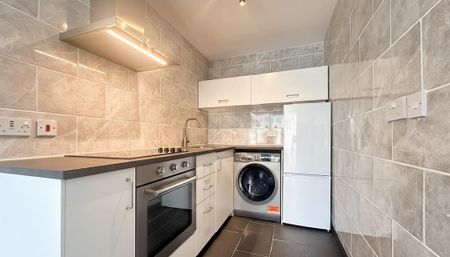 1 bedroom flat to rent - Photo 3