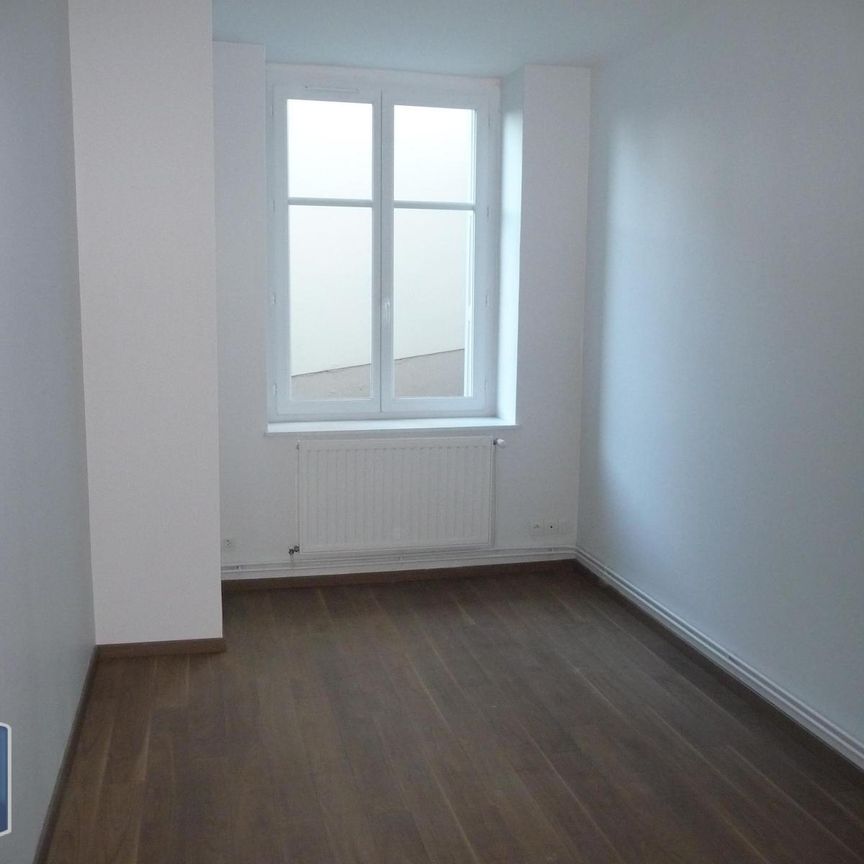 Location Appartement 4 pièces 87m² ST ETIENNE 42100 - Photo 1