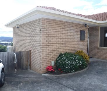 2/4 Hickson Place West Hobart TAS, 7000 - Photo 5