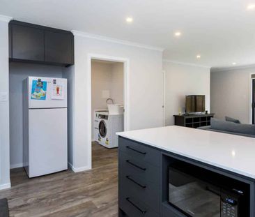 30 Doug Jensen Street, Wallaceville - Photo 1