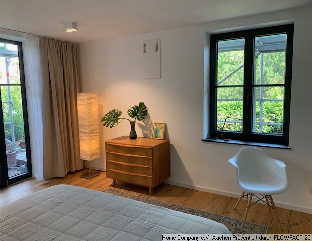 Aachen-City: Stilvoll-schick möbl. 2-Zi-Altbauwhng. mit Terrasse in ruhiger Innenstadtlage - Photo 1