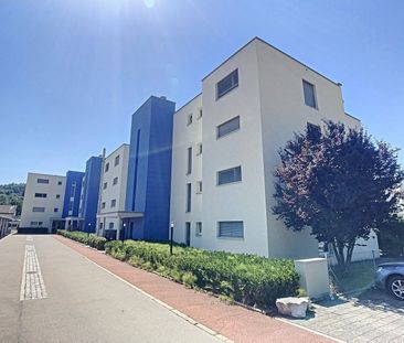 SUPERBE LOGEMENT SPACIEUX ET TRES LUMINEUX DANS UN QUARTIER FAMILIAL - Foto 1