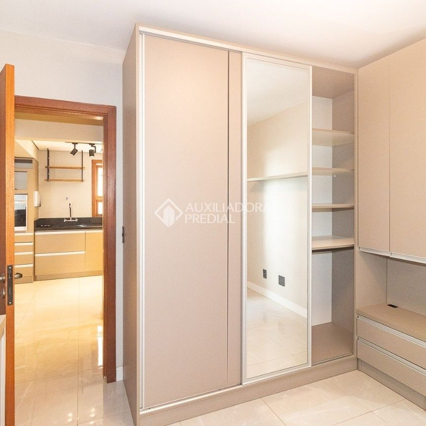 Apartamento com 1 quarto e 44m² para alugar em Auxiliadora, Porto Alegre. - Photo 1