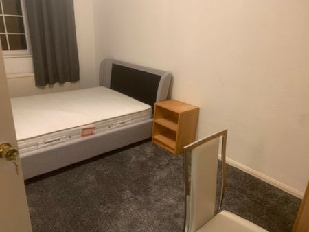 North Grange Mews,Ls6 - Photo 2