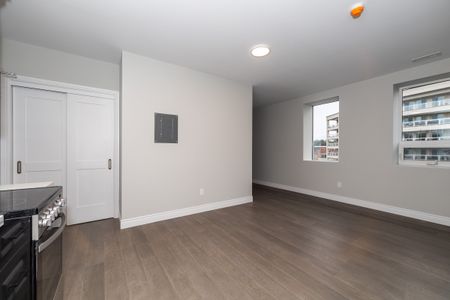 For Lease - 920 1st Avenue, Owen Sound, Ontario - Photo 4