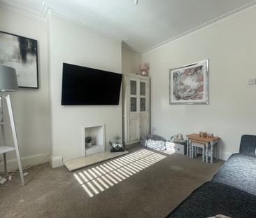 Knowsley Road, NORWICH - Photo 2