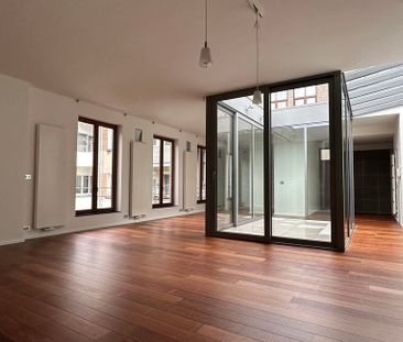 Loft te huur in Antwerpen voor € 950 met 1 slaapkamer - Photo 4