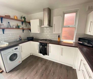 Aigburth Road, Aigburth, Liverpool, L17 - Photo 4