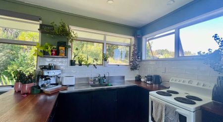 Charming 2-Storey Home on Appenzell Drive - Conveniently Located - Photo 2