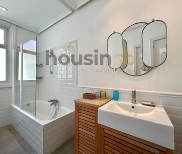 Penthouse for rent in Calle Argensola - Photo 1