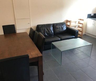 5 bedroom flat to rent - Photo 5