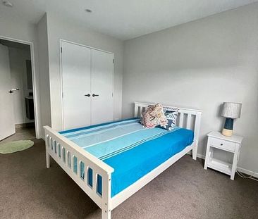 Beautiful 3 Bedroom house in Henderson - Photo 2
