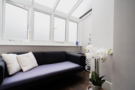 Lisson Grove - Photo 4