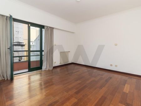 Moradia T4 em Lisboa - Photo 2