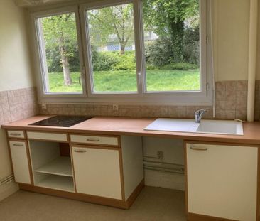 Location Appartement 3 pièces 58m² LISIEUX 14100 - Photo 2