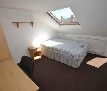 Grange Avenue, Earley, Reading, Berkshire, RG6 - Photo 5