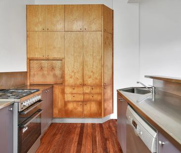 Character-Filled Home in a Peaceful McMahons Point Setting - Photo 3