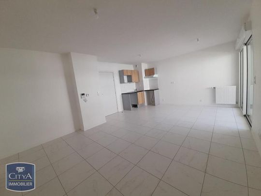 Location Appartement 3 pièces 61m² LORMONT 33310 - Photo 1