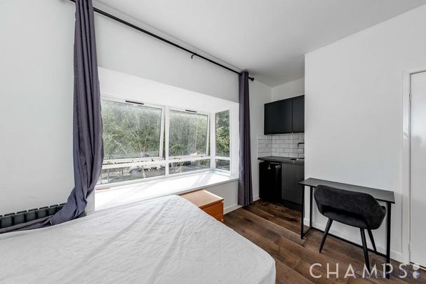 Studio to rent - Photo 1