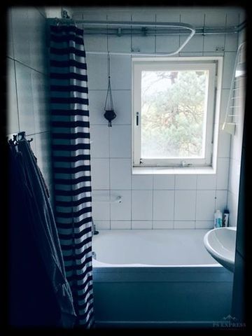 Bandhagen - 1rok - tillsv - 5.175kr/mån - Photo 5