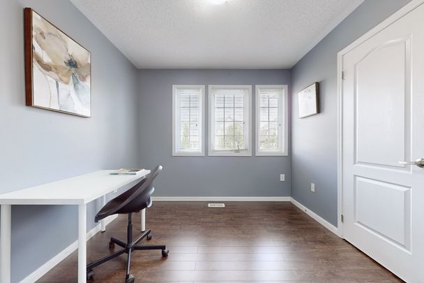 For Lease - 1052 Haxton Heights, Milton, Ontario - Photo 1