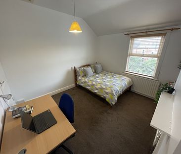 5 Bedrooms, 19 Carmelite Road – Student Accommodation Coventry - Photo 6