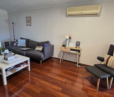 GREAT LOCATION PLEASANT RENOVATED FAMILY HOME - Photo 1