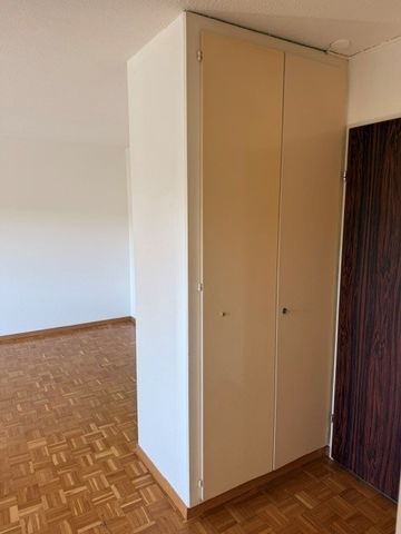 Helle 2-Zimmer-Wohnung mit Balkon und Aussicht in Effretikon - Photo 5