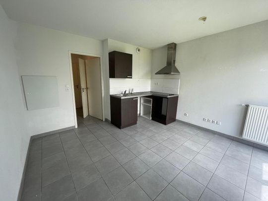 Location Appartement 1 pièce 22m² AUCAMVILLE 31140 - Photo 1