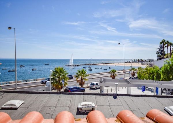 2 Bedroom House with a terrace, Paço de Arcos, Oeiras