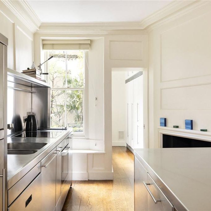4 bedroom terraced house to rent - Photo 1