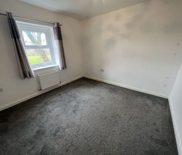 2 Bedroom Flat - Photo 6