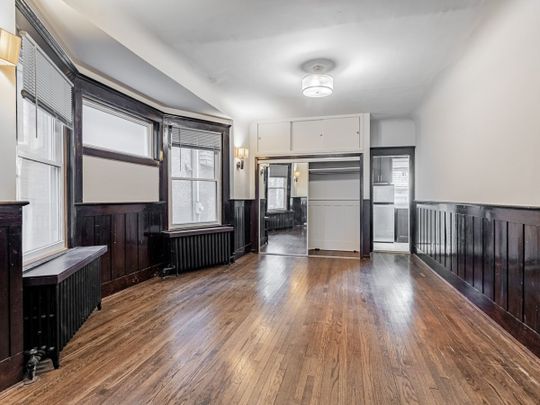 For Lease - 410 Palmerston Boulevard Unit# Main, Toronto, Ontario - Photo 1