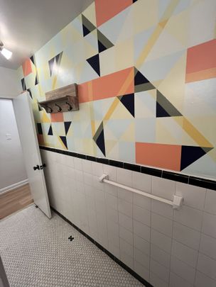 For Lease - 322 High Park Avenue Unit# 1, Toronto, Ontario - Photo 1