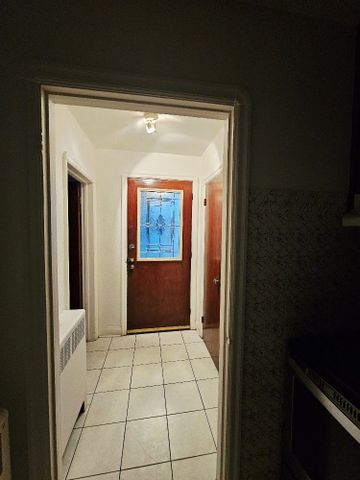 For Lease - 978 Pharmacy Avenue Unit# Main, Toronto, Ontario - Photo 2