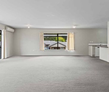 Close to the University - Photo 4