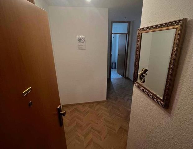 Zentrales Helles Zimmer in 2er Frauen-WG - Photo 1