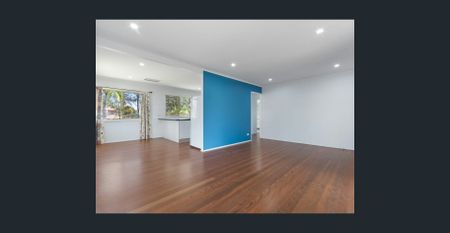 Beautifully Updated 3-Bed Home Backing Onto Park Walk to Train Station - Photo 3