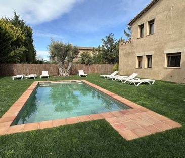 Casa o chalet de alquiler en Calle Major, La Tallada d'Empordà - Photo 4