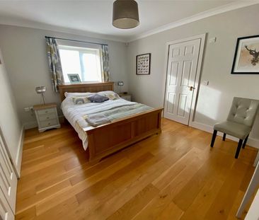 3 bedroom detached barn conversion to rent - Photo 1