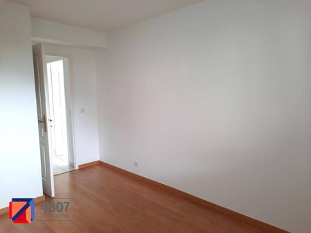 Location appartement rénové 2 pièces 49.85 m² à Cluses (74300) 4 - Photo 2