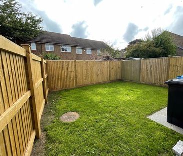 1 bedroom semi-detached house to rent - Photo 4