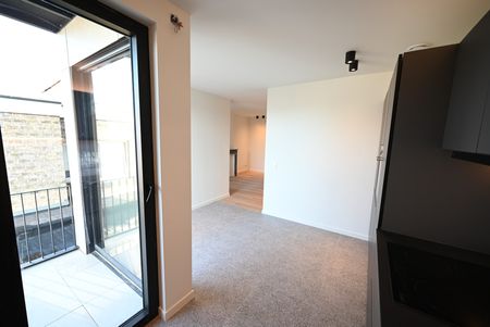 Volledig vernieuwd appartement in centrum - Foto 2