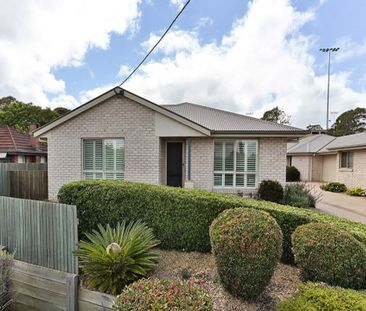 Immaculate Unit & Ideal Location! - Photo 2
