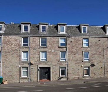 Flat Victoria Road, Dundee - Photo 3