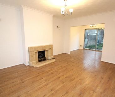 3 bedroom semi-detached house to rent - Photo 5